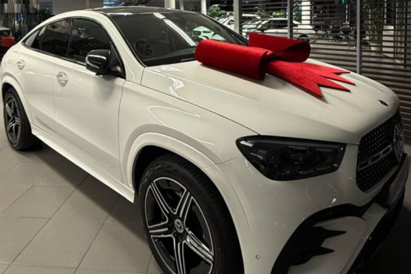 Коли “Я тебе кохаю” звучить як “Ось твій Mercedes”